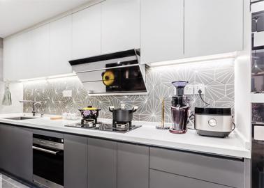 美大家電衛(wèi)浴 深耕家用電器研發(fā)，引領(lǐng)智慧生活新風(fēng)尚